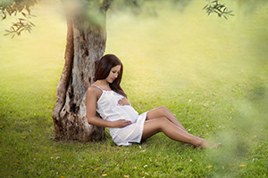 Pregnancy photo shoot comfort